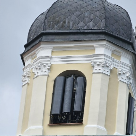 Bazinė stotis bokšte
